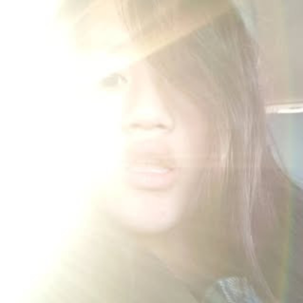 Meet your Posher, Elonia